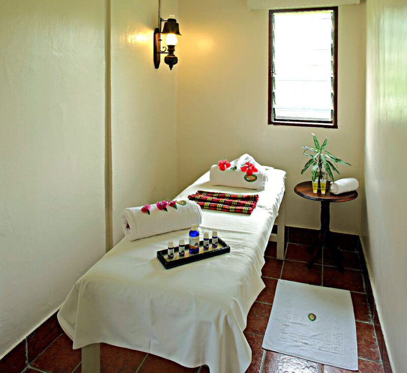 Paraa Lodge - massage_room